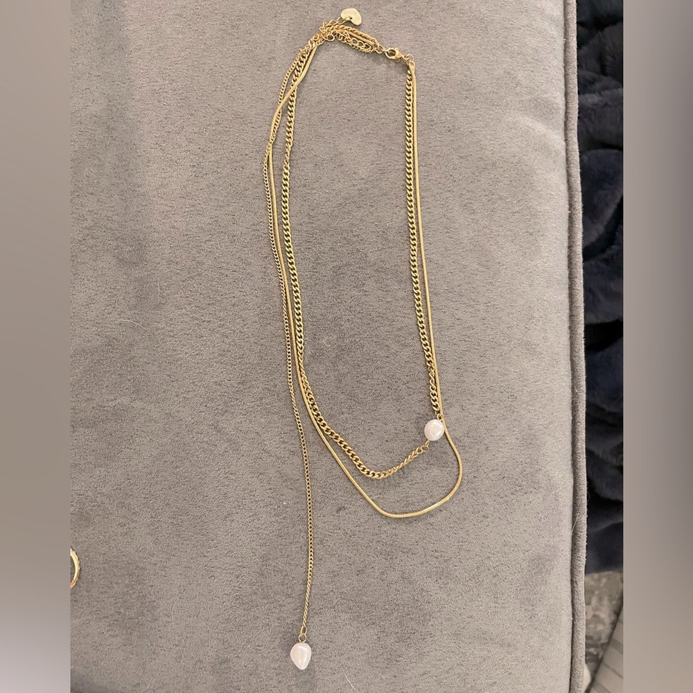 Bracha Ivy Layered Pearl Necklace in Gold - GREAT condition!